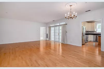 82 Suzie Drive #82, Newtown, CT 06470 - Photo 11