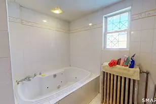 431 Edgewood St, Hartford, CT 06112 - Photo 21