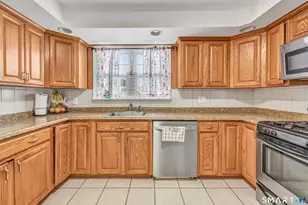 355 Patterson Ave, Stratford, CT 06614 - Photo 13