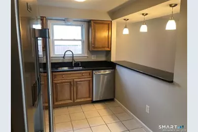 34 Inverness Lane, Middletown, CT 06457 - Photo 5