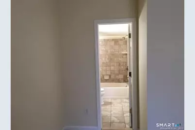 34 Inverness Lane, Middletown, CT 06457 - Photo 9