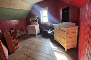 36 Sandy Hollow Dr, Waterford, CT 06385 - Photo 11