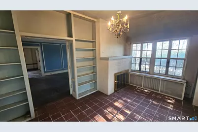 21 Bloomfield Avenue, Hartford, CT 06105 - Photo 17