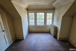 21 Bloomfield Ave, Hartford, CT 06105 - Photo 29