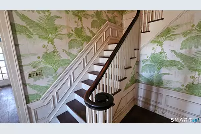 21 Bloomfield Avenue, Hartford, CT 06105 - Photo 19