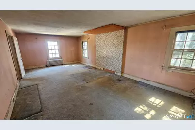 21 Bloomfield Avenue, Hartford, CT 06105 - Photo 23