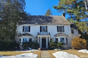 21 Bloomfield Ave, Hartford, CT 06105 - Photo 3