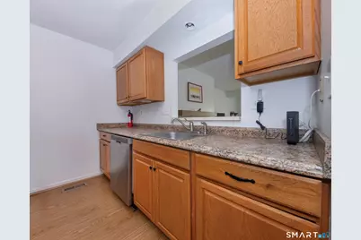 81 Main Street #15B, Branford, CT 06405 - Photo 11