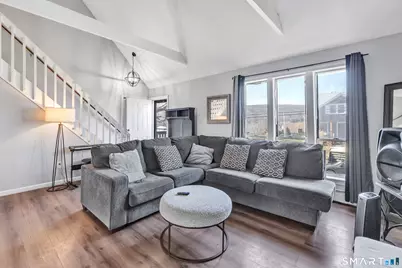 71 Cliff Street, Naugatuck, CT 06770 - Photo 9