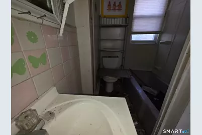 48 Taylor Street, Waterbury, CT 06702 - Photo 7