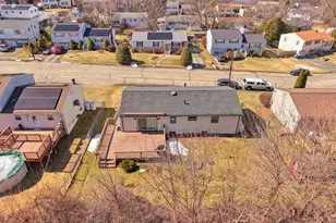 46 Greenview Dr, Waterbury, CT 06708 - Photo 19