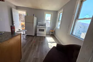 230 Bishop St, Waterbury, CT 06704 - Photo 11