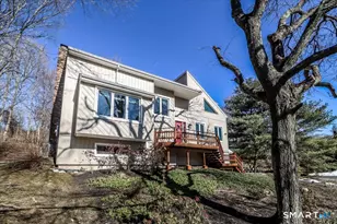 22 Flintlock Dr, Danbury, CT 06811 - Photo 31