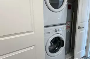 120A Towne St, Stamford, CT 06904 - Photo 15