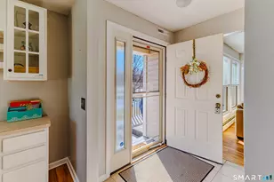 23 Beecher Ln, Rocky Hill, CT 06067 - Photo 3