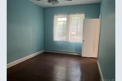 214 Goffe Terrace #2nd Fl, New Haven, CT 06511 - Photo 23