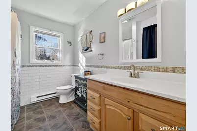 1877 Middletown Avenue, North Branford, CT 06472 - Photo 17