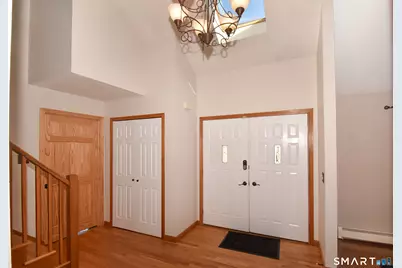 35 Vincent Circle, South Windsor, CT 06074 - Photo 3