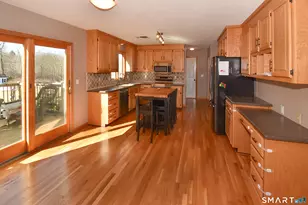 35 Vincent Cir, South Windsor, CT 06074 - Photo 9