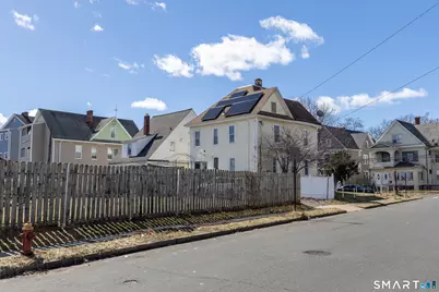 100 Campfield Avenue, Hartford, CT 06114 - Photo 21