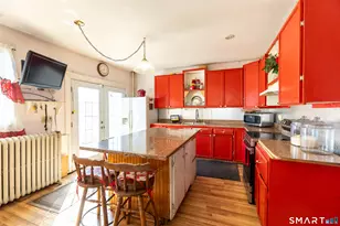 100 Campfield Ave, Hartford, CT 06114 - Photo 9
