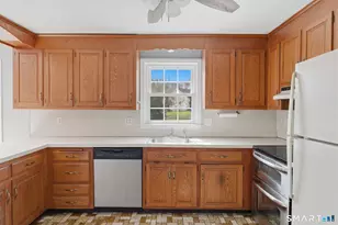 148 Hart St, Southington, CT 06489 - Photo 11