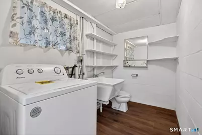 21 Rexview Circle, Trumbull, CT 06611 - Photo 27