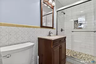 21 Rexview Cir, Trumbull, CT 06611 - Photo 15