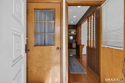 21 Rexview Circle, Trumbull, CT 06611 - Photo 3