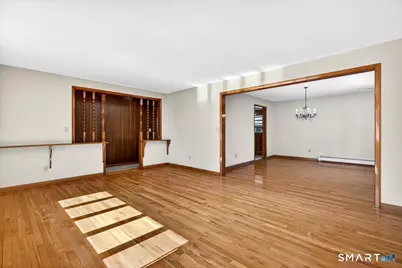 21 Rexview Circle, Trumbull, CT 06611 - Photo 5