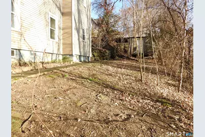 11 Division Street, Norwich, CT 06360 - Photo 3