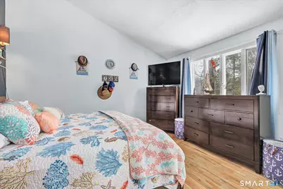 22 Crestwood Drive, Naugatuck, CT 06770 - Photo 29