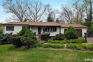22 Crestwood Dr, Naugatuck, CT 06770 - Photo 1