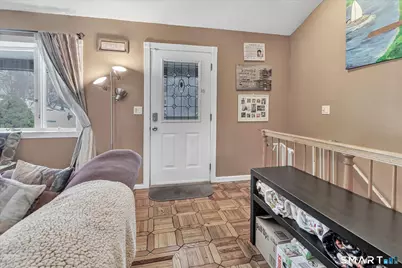 22 Crestwood Drive, Naugatuck, CT 06770 - Photo 9