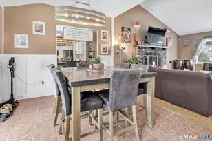 22 Crestwood Dr, Naugatuck, CT 06770 - Photo 15