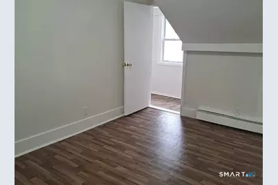 65 Twiss Street, Meriden, CT 06450 - Photo 5