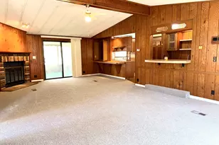 65 Colchester Cmns, Colchester, CT 06415 - Photo 7