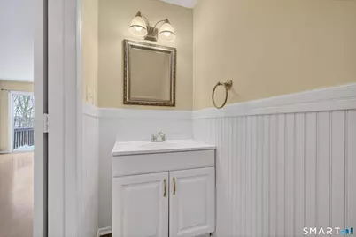 20 East Pembroke Road #8, Danbury, CT 06811 - Photo 11