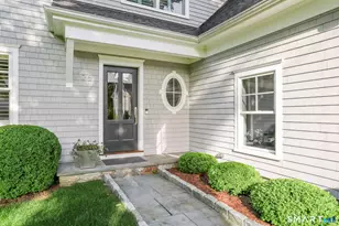 26 Long Lots Ln, Westport, CT 06880 - Photo 3