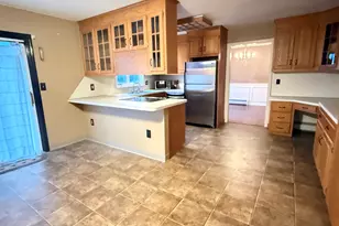 26 Geraldine Dr, Naugatuck, CT 06770 - Photo 19