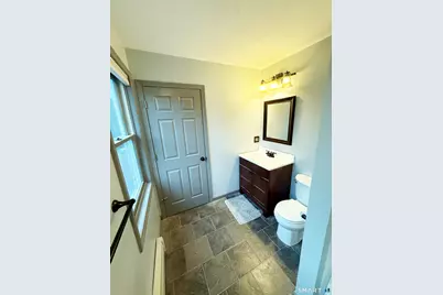 26 Geraldine Drive, Naugatuck, CT 06770 - Photo 17