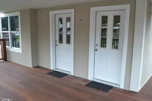 161 Post Rd, Fairfield, CT 06824 - Photo 3