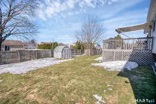 110 Meadow Lark Rd, Naugatuck, CT 06770 - Photo 33