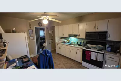 239 Cherry Hill Drive #1A, Bridgeport, CT 06606 - Photo 9