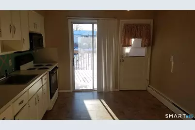 239 Cherry Hill Drive #1A, Bridgeport, CT 06606 - Photo 7