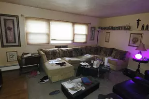 239 Cherry Hill Dr, Bridgeport, CT 06606 - Photo 5