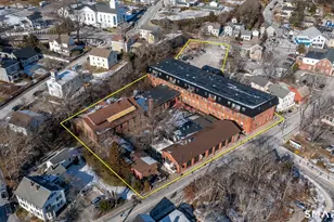 12 Water St, Groton, CT 06355 - Photo 1