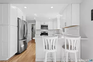 28 Crestview Ave, Stamford, CT 06907 - Photo 7