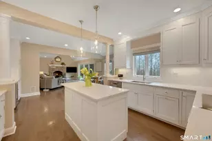 35 Golf View Dr, Easton, CT 06612 - Photo 11