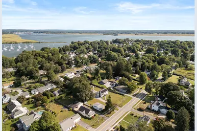 13 College Street, Old Saybrook, CT 06475 - Photo 37